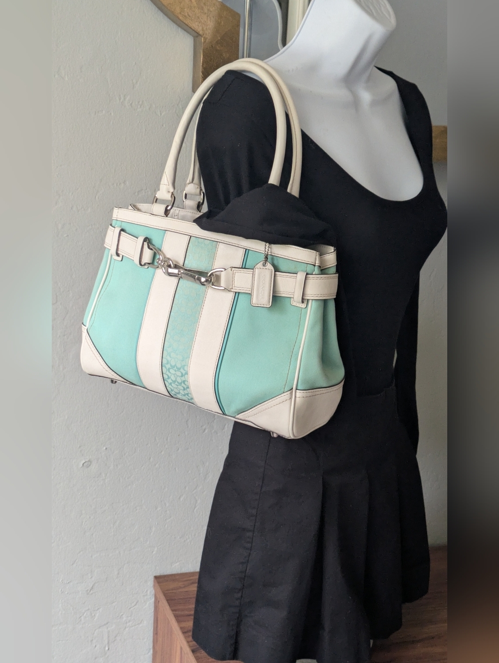 Vintage Coach Hampton Light Blue Handbag.